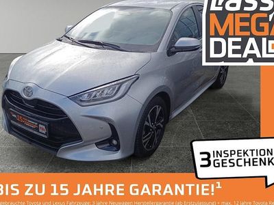 Gebraucht Toyota Yaris Hybrid Team 116 PS (85 kW) 2024 Silber Limousine