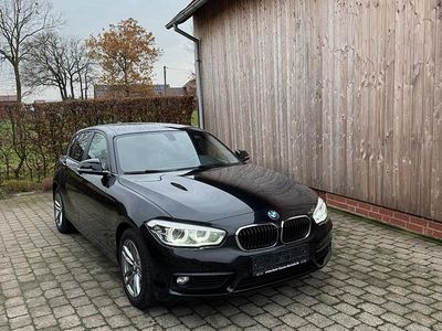 Schwarz Gebraucht 2016 BMW 118 Kleinwagen | 10.100 € (Fairer Preis)