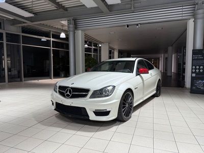 Mercedes C63 AMG