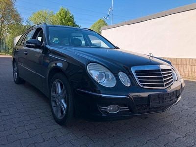 Mercedes E280