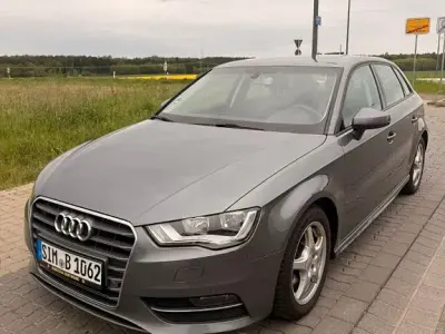 Używany Audi A3 110 KM (80 kW) 2016 Szary Sedan/Limuzyna