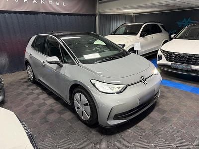Grau Gebraucht 2024 VW ID.3 Pro Kleinwagen | 28.450 €