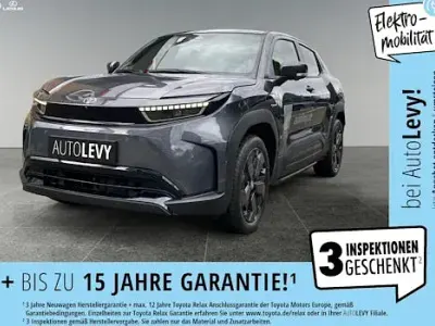 Neu Toyota Urban Cruiser Lounge 128 kW (175 PS) 2026 Grau SUV