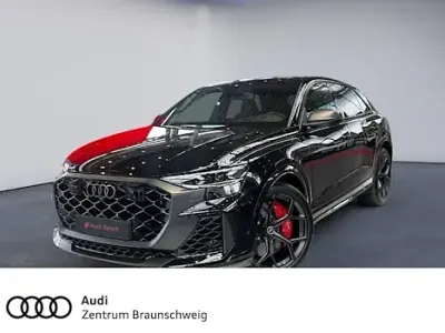 Nowe Audi RS Q8 Performance 640 KM (470 kW) 2026 Czarny SUV