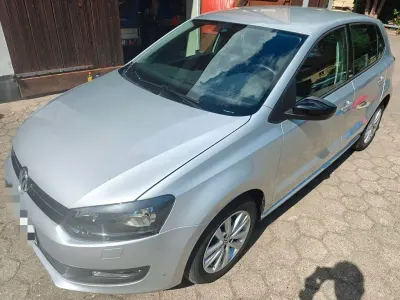 Gebraucht VW Polo Style 86 PS (63 kW) 2012 Silber Kleinwagen