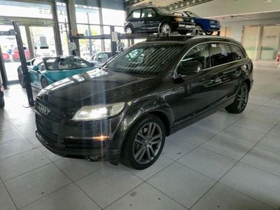 Second-hand Audi Q7 S-Line 349 CP (256 kW) 2007 Negru SUV