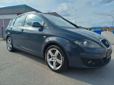 Gebraucht Seat Altea XL 170 PS (125 kW) 2010 Blau Van / Kleinbus