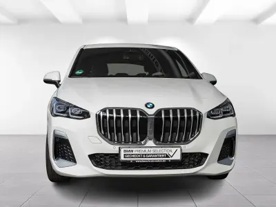 Gebraucht BMW 218 Active Tourer Luxury Line 136 PS (100 kW) 2024 Alpinweiss 3 Van / Kleinbus