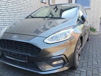 Second-hand Ford Fiesta ST-Line 100 CP (73 kW) 2018 Gri Hatchback