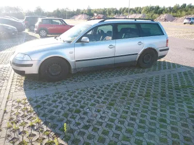 Gebraucht VW Passat Basis 131 PS (96 kW) 2003 Silber Kombi