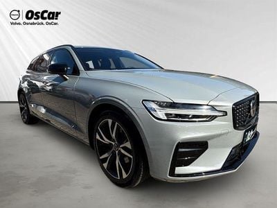 Grau Gebraucht 2023 Volvo V60 Plus Kombi | 33.470 € (Fairer Preis)