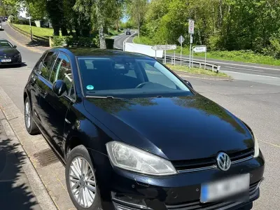 Gebraucht VW Golf VII Cup 86 PS (63 kW) 2014 Schwarz Limousine