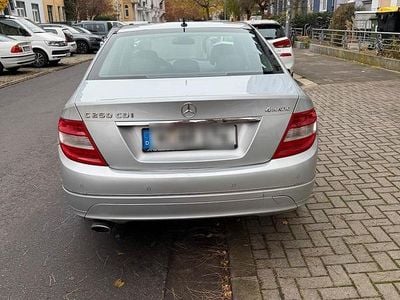 Silber Gebraucht 2010 Mercedes C250 Limousine | 7.500 € (Fairer Preis)
