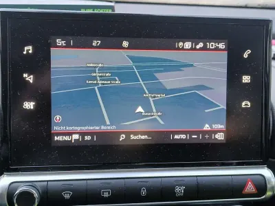 Gebraucht Citroën C4 Cactus PureTech 110 PS (80 kW) 2021 Schwarz Kleinwagen