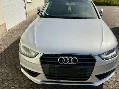 Gebraucht Audi A4 Ambiente 170 PS (125 kW) 2012 Silber Kombi