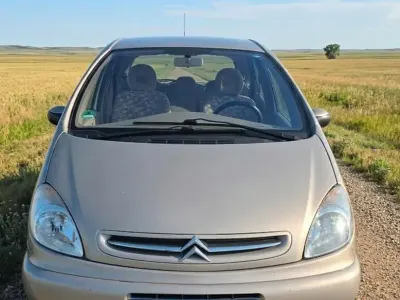 Gebraucht Citroën Xsara Exclusive 136 PS (100 kW) 2003 Gold Van / Kleinbus