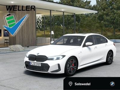 Gebraucht BMW 330e M Sport 292 PS (214 kW) 2025 Alpinweiss iii (weiß) Limousine