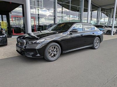 Neu BMW 520 190 PS (139 kW) 2026 Schwarz Limousine