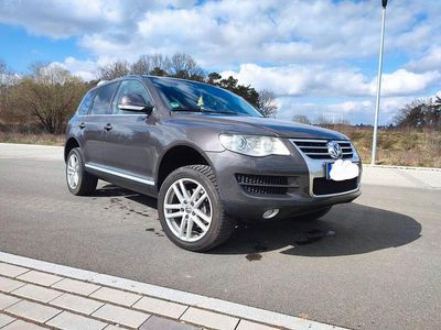 Gebraucht VW Touareg 239 PS (175 kW) 2007 Grau SUV