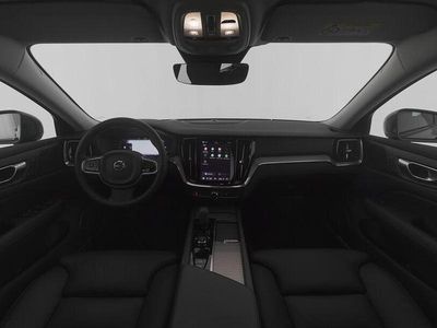 Second-hand Volvo V60 CC Ultimate 197 CP (144 kW) 2024 Gri Break