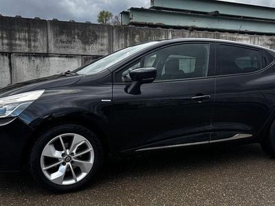 Gebraucht Renault Clio IV LIMITED 118 PS (86 kW) 2017 Schwarz Kleinwagen