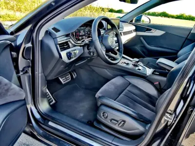 Gebraucht Audi A4 Sport 190 PS (139 kW) 2016 Grau Kombi