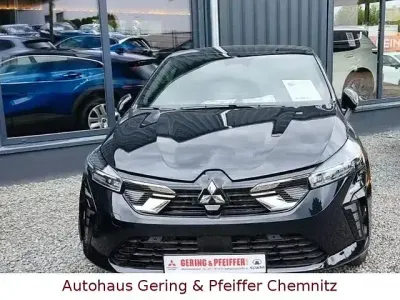 Neu Mitsubishi Colt Edition 143 PS (105 kW) 2025 Schwarz Limousine
