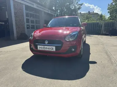 Gebraucht Suzuki Swift Comfort 83 PS (61 kW) 2022 Rot Kleinwagen