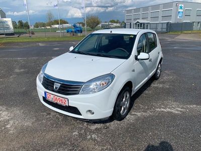 gebraucht Dacia Sandero 1.4 LAUREATE KLIMA TÜV NEU 12 MONATE GEWÄHRLEISTUNG