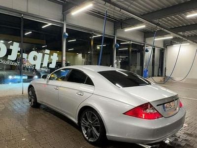 Gebraucht Mercedes CLS320 224 PS (164 kW) 2006 Silber Coupé