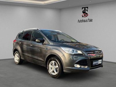 Grau Gebraucht 2016 Ford Kuga Titanium SUV | 11.490 € (Fairer Preis)