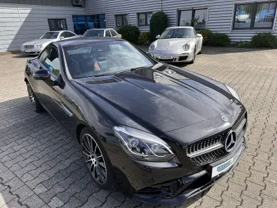 Gebraucht Mercedes SLC300 Style 245 PS (180 kW) 2020 Schwarz Cabrio