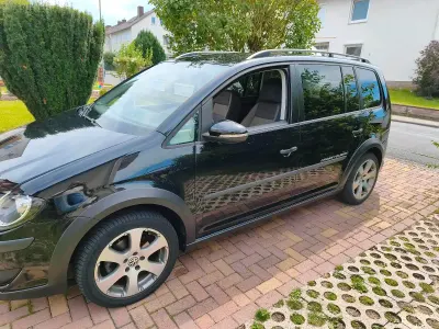 Gebraucht VW Touran 140 PS (102 kW) 2009 Schwarz Van / Kleinbus