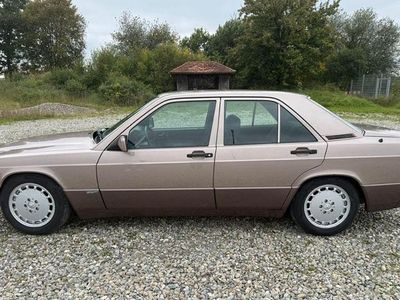 Usata Mercedes 190 122 CV (89 kW) 1993 Berlina