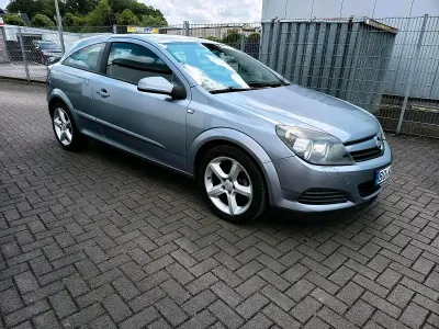 Gebraucht Opel Astra GTC Sport 116 PS (85 kW) 2005 Silber Coupé