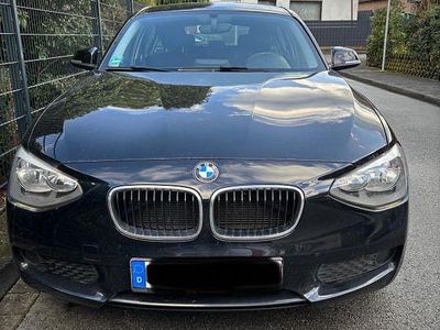 Gebraucht BMW 116 Sport Line 136 PS (100 kW) 2014 Schwarz Kleinwagen