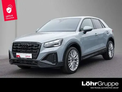 Gebraucht Audi Q2 S-Line 116 PS (85 kW) 2026 Pfeilgrau perleffekt SUV