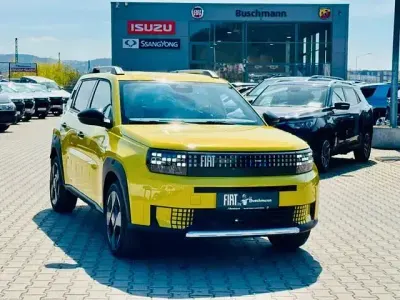 Gebraucht Fiat Grande Panda La Prima 83 kW (113 PS) 2025 Gelb Kleinwagen