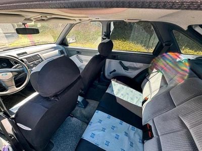 Silber Gebraucht 1992 Ford Escort Limousine | 3.300 €