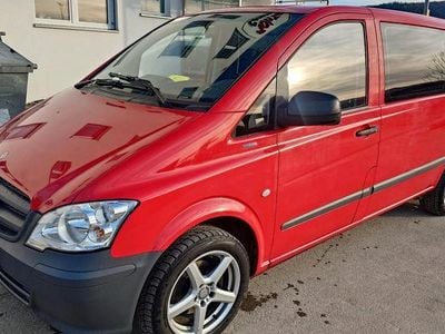 Rot Gebraucht 2011 Mercedes Vito Van | 10.000 € (Fairer Preis)