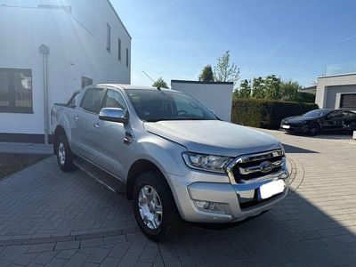 Second-hand Ford Ranger Limited 200 CP (147 kW) 2017 Argintiu Pickup
