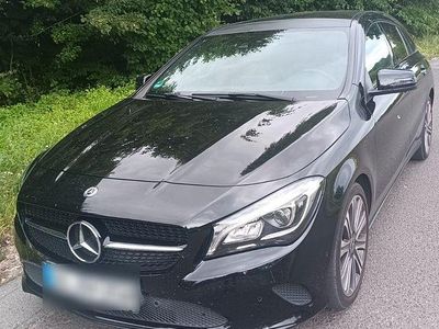 Mercedes CLA220 Shooting Brake