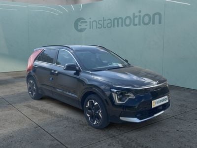 Schwarz Gebraucht 2023 Kia e-Niro Inspiration SUV | 33.110 € (Teuer)