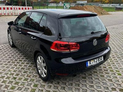 Gebraucht VW Golf VI Comfortline 105 PS (77 kW) 2011 Schwarz Kleinwagen