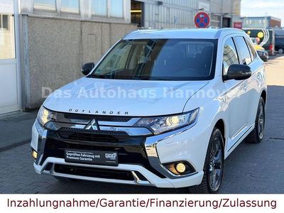 Gebraucht Mitsubishi Outlander P-HEV Basis 224 PS (164 kW) 2020 Weiß SUV