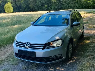Gebraucht VW Passat 140 PS (102 kW) 2011 Silber Kombi