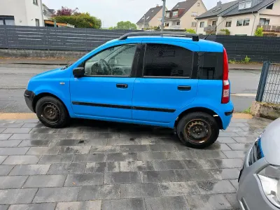 Occasion Fiat Panda 60 ch (44 kW) 2005 Bleue Citadine