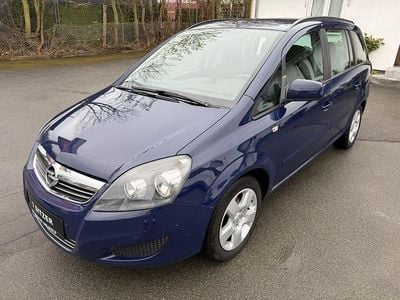 Usata Opel Zafira Family 140 CV (102 kW) 2014 Nero Monovolume