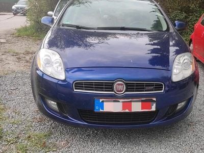 Second-hand Fiat Bravo 90 CP (66 kW) 2008 Albastru Hatchback