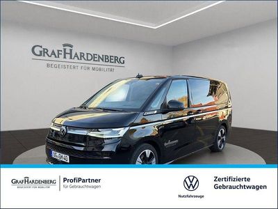 Deep black perleffekt Gebraucht 2025 VW Multivan Style Van | 64.888 €